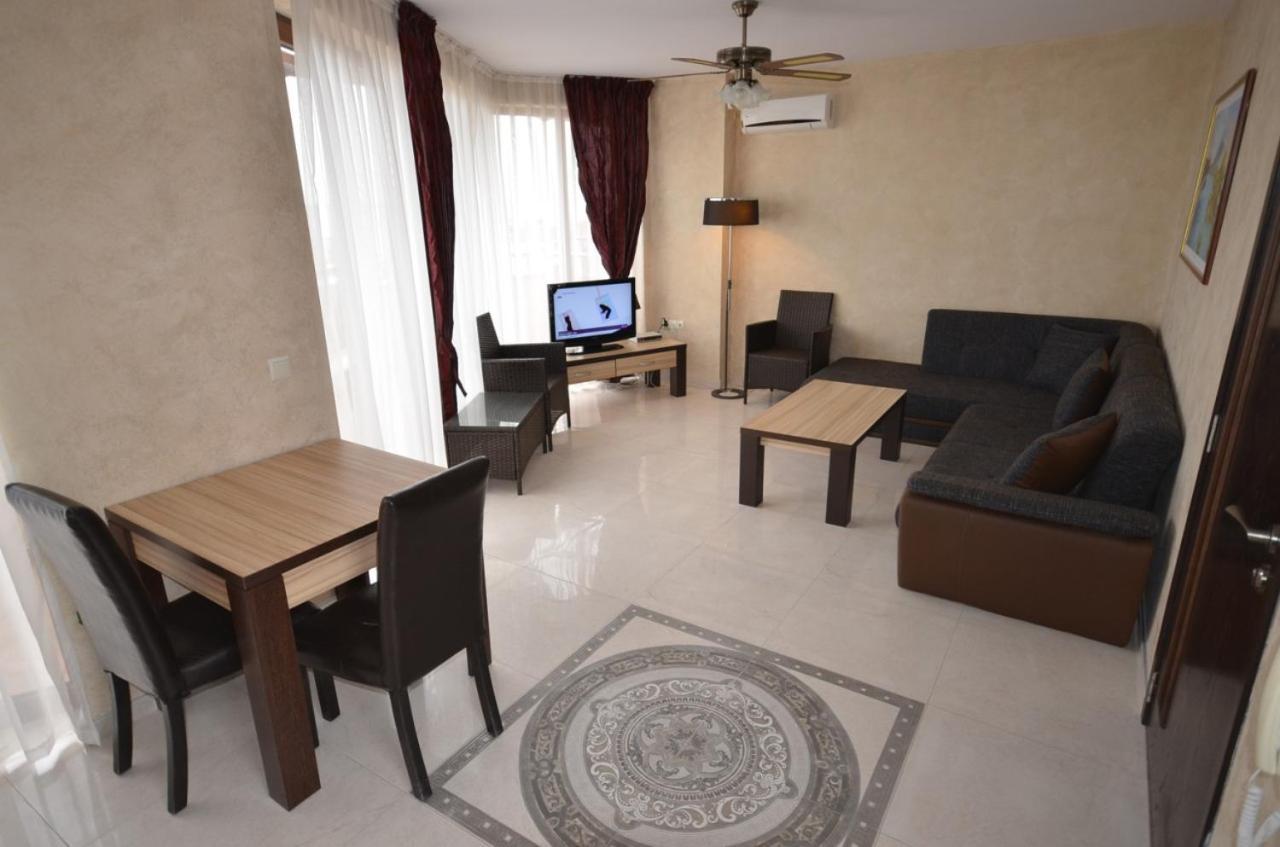 Millennium Apart Complex Aparthotel สวิติ วลัส ภายนอก รูปภาพ
