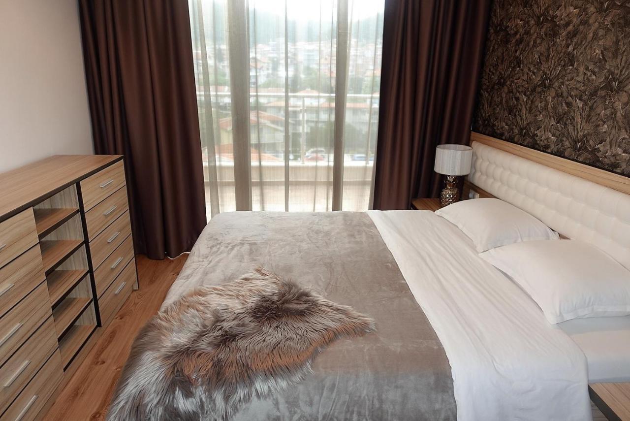 Millennium Apart Complex Aparthotel สวิติ วลัส ภายนอก รูปภาพ